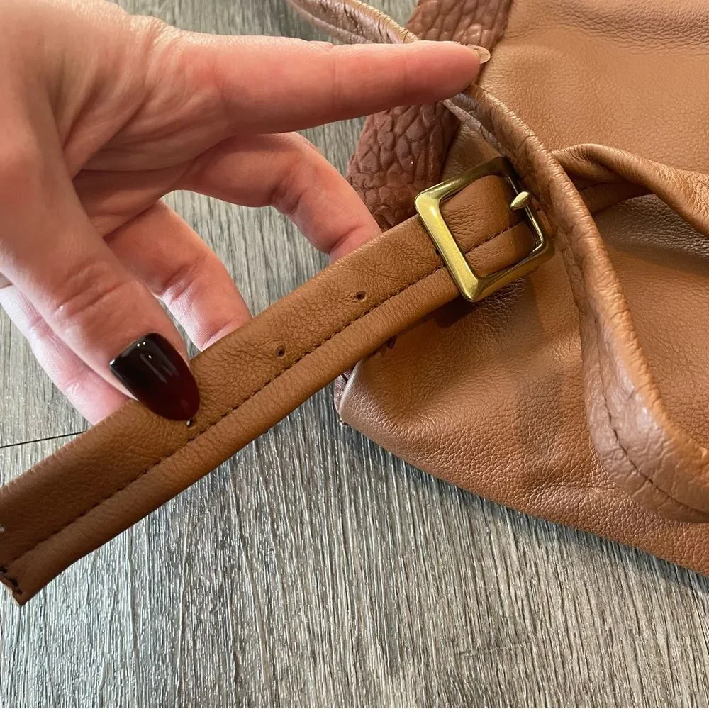 SVEN USA Style No. 536 Tan Pebbled Leather Double Zip Backpack